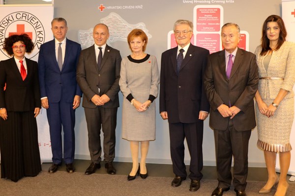 Rumunjska princeza Margareta posjetila Hrvatski Crveni križ